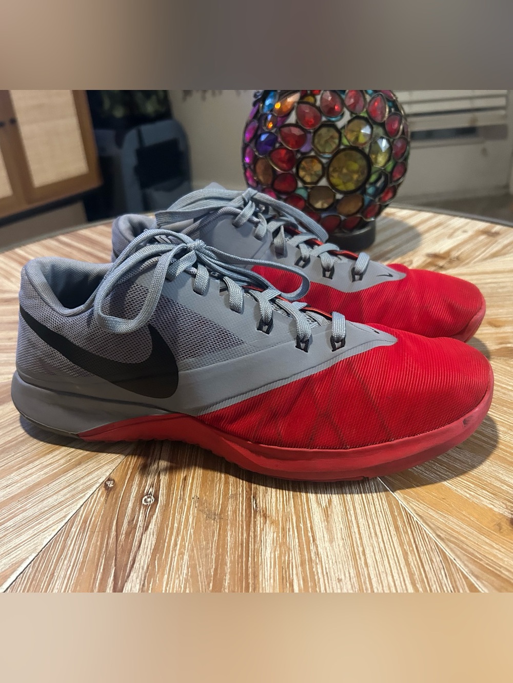 Nike Men’s Athletic Shoes - Gray and Red
